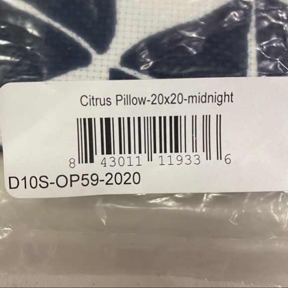 Serena & Lily Citrus Pillow Cover Outdoor 20x20 - Picture 10 of 10